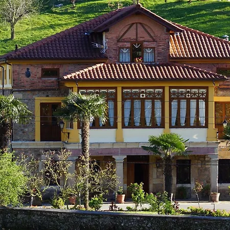 Marta Loft Diafano Con Jardin Y Aparcamiento En Historica דירה Renedo de Pielagos