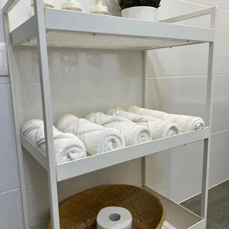 דירה Marta Loft Diafano Con Jardin Y Aparcamiento En Historica Renedo de Pielagos