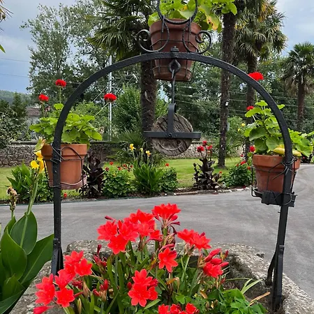 Marta Loft Diafano Con Jardin Y Aparcamiento En Historica דירה