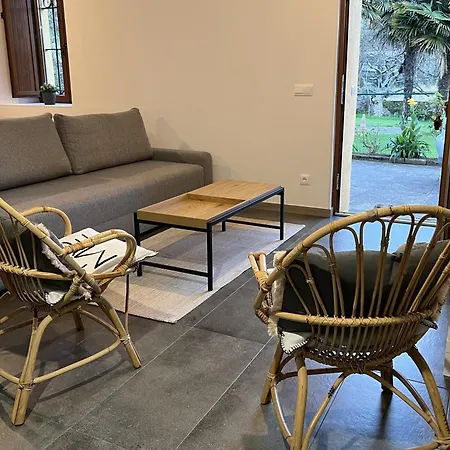 Marta Loft Diafano Con Jardin Y Aparcamiento En Historica דירה *